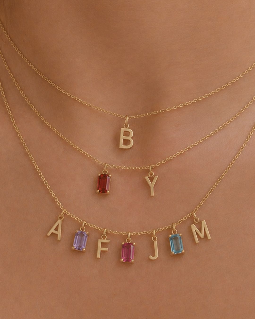 CHAIN(S)