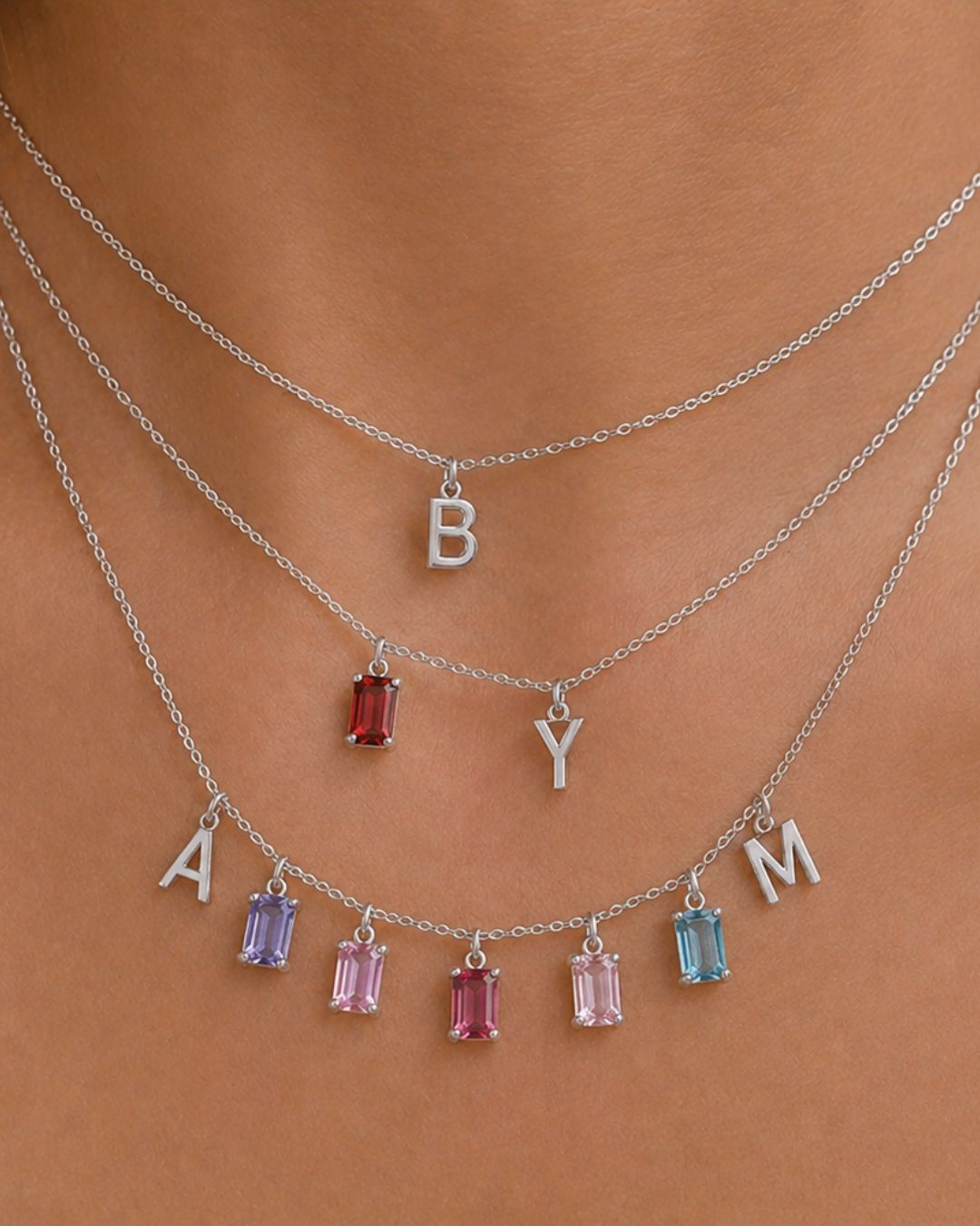 CHAIN(S)